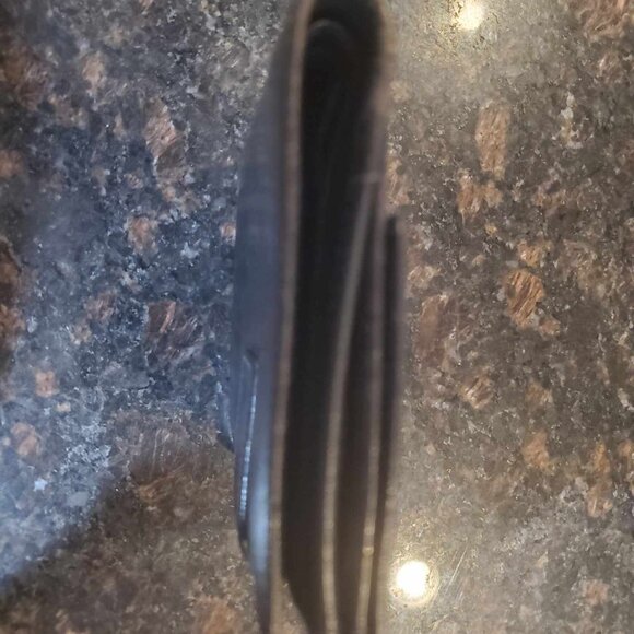 Gucci Black Leather Wallet - Picture 10 of 13